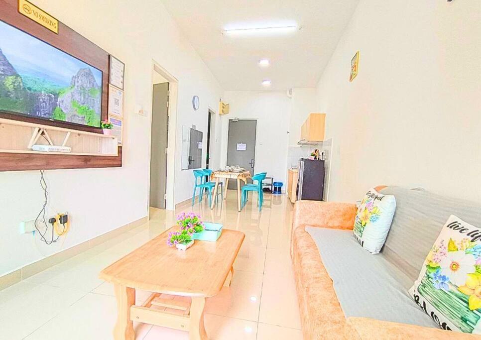 Homely Cozy Home, 1-5 Pax - Dp5 Apartment Cyberjaya