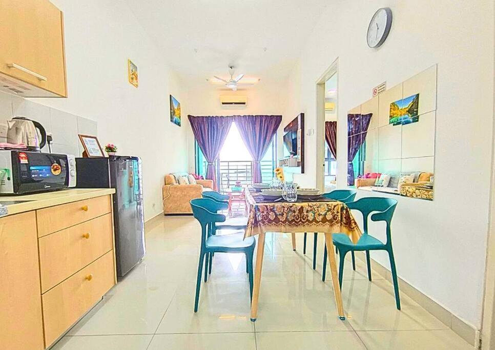 Homely Cozy Home, 1-5 Pax - Dp5 * Cyberjaya